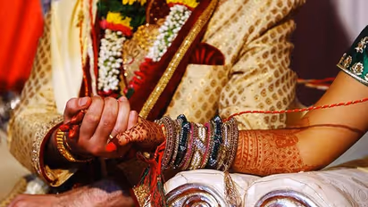 Vivah Muhurat 2022: देवउठनी एकादशी पर नहीं बजेगी शहनाई, जानें नवंबर-दिसंबर 2022 के शुभ मुहूर्त