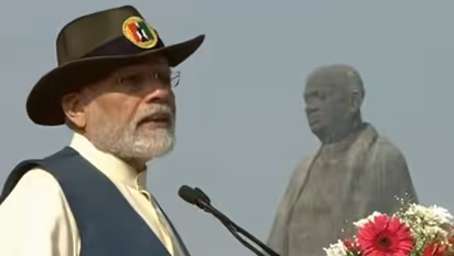 Morbi bridge collapse: PM Modi expresses condolences to families, says 'Never experienced such pain in life'