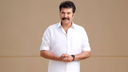 കേരളപ്പിറവിയാശംസകളുമായി തൂവെള്ളയില് തിളങ്ങി മമ്മൂട്ടി, നിത്യ വസന്തമെന്ന് ആരാധകര്