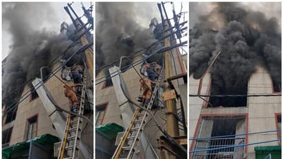 Delhi Narela Footwear Factory: 100 ಜನ ಕಾರ್ಮಿಕರಿದ್ದ ದೆಹಲಿ ಕಾರ್ಖಾನೆಯಲ್ಲಿ ಭಾರಿ ಬೆಂಕಿ ದುರಂತ!