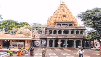 ಈ ಪುಣ್ಯ ಕ್ಷೇತ್ರದಲ್ಲಿ ಯಾವ ರಾಜಕಾರಣಿಯೂ ಉಳಿಯೋಲ್ಲ, ಬಿಎಸ್‌ವೈ ಉಳಿದದ್ದಕ್ಕೆ ಬೆಲೆ ತೆರಬೇಕಾಯ್ತಾ?