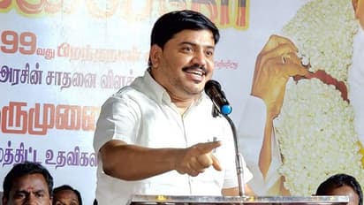  பாஜக சேர்ந்த நடிகைகள் குறித்து அவதூறு! கைது பயத்தில் கோர்ட் படியே திமுக பேச்சாளர்! நீதிபதி அதிரடி உத்தரவு.!