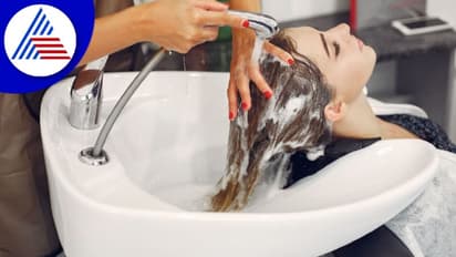 ಬ್ಯೂಟಿಪಾರ್ಲರ್‌ನಲ್ಲಿ ತಲೆಕೂದಲು ತೊಳೆಯುವಾಗ ಎಚ್ಚರ..ಸ್ಟ್ರೋಕ್ ಕೂಡಾ ಆಗ್ಬೋದು !