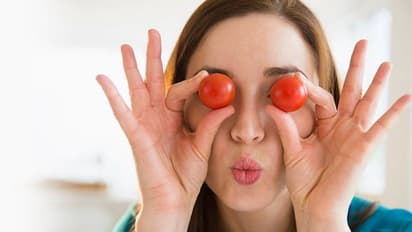 കാലാവസ്ഥ മാറുമ്പോള്‍ ചര്‍മ്മ സംരക്ഷണത്തിനായി ഡയറ്റില്‍ ശ്രദ്ധിക്കേണ്ട കാര്യങ്ങള്‍... 