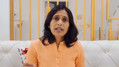 కేటీఆర్పై అనుచిత వ్యాఖ్యలు చేశారని ఫిర్యాదు.. సరూర్ నగర్ కార్పొరేటర్ శ్రీవాణిపై కేసు నమోదు..