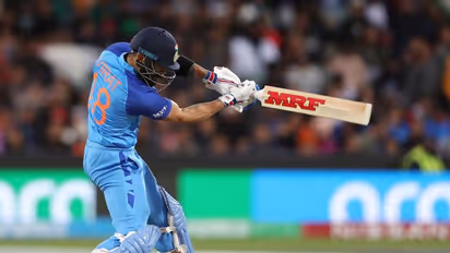 విరాట్ కోహ్లీని ఊరిస్తున్న అరుదైన రికార్డు... బంగ్లాదేశ్‌తో టెస్టు సిరీస్‌లో అది కొడితే...