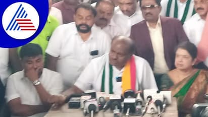 ನಮಗೆ ವಧುಗಳನ್ನು ಹುಡುಕಿಕೊಡಿ : ಕುಮಾರಸ್ವಾಮಿ ಮುಂದೆ ಯುವಕನ ವಿಚಿತ್ರ ಮನವಿ