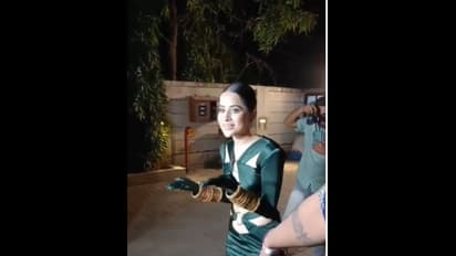 Urfi Javed ಚಿನ್ನದ ಬಳೆ ಅಲ್ಲ ಗುರು ಮಾರ್ಕೆಟ್ನಲ್ಲಿ ಸಿಗೋ 200 ರೂ. ಬಳೆ ಎಂದ ನಟಿ! 