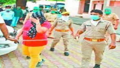 ताजनगरी के होटलों में चल रहा गंदा खेल, ऑनलाइन फोटो दिखा होती है लड़कियों की बुकिंग, सरगना ऐसे चला रही पूरा खेल