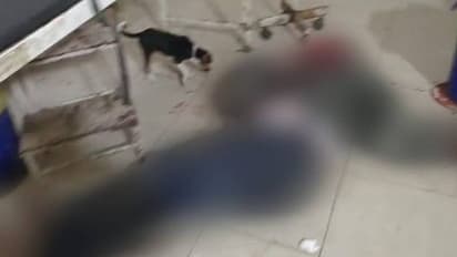 യുപിയിൽ രക്തമൊലിപ്പിച്ച് ആശുപത്രിയിൽ നിലത്ത് രോഗി, സമീപത്ത് തെരുവ് നായ; ഞെട്ടിക്കുന്ന ദൃശ്യം