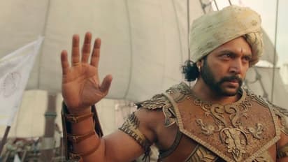 பொன்னியின் செல்வனாக பிரதிபலிக்க என்ன தவம் செய்தேனோ... சதய விழா குறித்து ரீல் ராஜ ராஜசோழன் நெகிழ்ச்சி