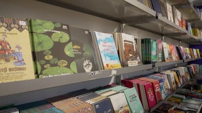 നിയമസഭാ അ‌ന്താരാഷ്ട്ര പുസ്തകോത്സവത്തിന് ഇരട്ടി മധുരം;  പ്രിയ എഴുത്തുകാര്‍ വരുന്നു...