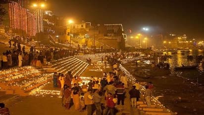 अयोध्या की तर्ज पर काशी में भी दीपोत्सव की तैयारी, 3D लेजर शो और ग्रीन आतिशबाजी होगा मुख्य आकर्षण