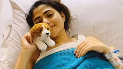 वेंटिलेटर पर जिंदगी की जंग लड़ रहीं एक्ट्रेस एंड्रिला शर्मा, दो बार दे चुकीं कैंसर को मात