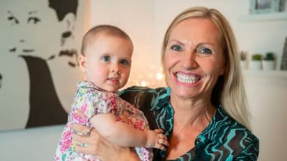 ഒറ്റയ്ക്ക് ജീവിക്കുന്ന 52-കാരി അമ്മയായി, തുണയായത് ഐവിഎഫ്!