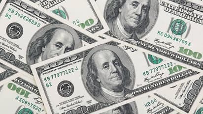 भारत में नोट पर महात्मा गांधी की तस्वीर, जानें अमेरिका, चीन और पाकिस्तान पर किसकी