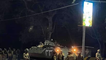 హింసాత్మకంగా మారిన ఇమ్రాన్ ఖాన్ మద్దతుదారుల నిరసనలు.. అనేక మందికి గాయాలు, పలువురి అరెస్టు..