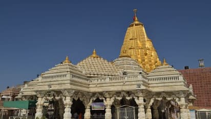 गुजरात का प्रसिद्ध अंबाजी मंदिर देवदीपावली के दिन रहेगा बंद, जानिए पुजारी ने क्यों लिया निर्णय