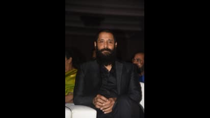 ஆடம்பரமாக நடந்த 'பொன்னியின் செல்வன் 1' பட வெற்றிவிழா..! ஸ்டைலிஷாக வந்த கார்த்தி, ஜெயம் ரவி புகைப்பட தொகுப்பு!