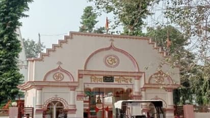 मंदिर में दूसरी शादी रचाने पहुंचा युवक, जानिए क्यों मंडप से भागने को हुआ मजबूर
