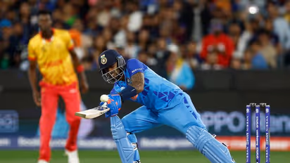 ആ ഷോട്ടുകൾ റബർ പന്തിൽ കളിച്ച കാലത്തേ പരിശീലിച്ചിരുന്നു; വറൈറ്റി സിക്സറുകളെക്കുറിച്ച് മനസ്സ് തുറന്ന് സൂര്യ   