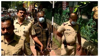 മ്യൂസിയത്തെ ആക്രമണം: മതില്ചാടി കടന്നത് വിവരിച്ച് പ്രതി, ഒളിച്ചിരുന്ന സ്ഥലം കാണിച്ചു,തെളിവെടുപ്പ് അവസാനിച്ചു