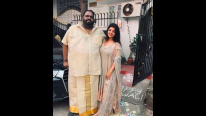 மகாலட்சுமி உடன் சண்டையா? சிங்கிளாக போட்டோ போட்டு ரவீந்தர் பதிவிட்ட சோகமான பதிவு