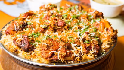 ಬಿರಿಯಾನಿಯಲ್ಲಿ ಪಾಲು ಕೇಳಿದ್ದಕ್ಕೆ ಬೆಂಕಿ ಹಚ್ಚಿದ ಪತಿ: ಪತ್ನಿ ಜತೆ ಗಂಡನೂ ಬಲಿ..!