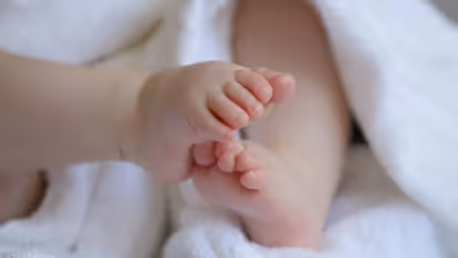 ലോക ജനസംഖ്യ 800 കോടിയിലെത്താൻ ഇനി ദിവസങ്ങൾ മാത്രം! 800 കോടി ജനങ്ങൾ ഭൂമിക്ക് ഒരു ഭാരമോ?