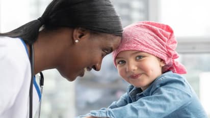 बचपन के कैंसर से जुड़े ये 9 मिथक का सच जानना है जरूरी,एक तो फर्टिलिटी से है जुड़ा