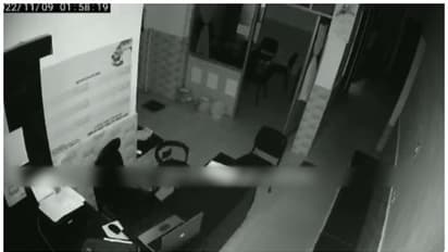 ദില്ലിയില്‍ ഭൂചലനം; 6.3 തീവ്രത രേഖപ്പെടുത്തിയ ഭൂചലനത്തിന്‍റെ പ്രഭവകേന്ദ്രം നേപ്പാള്‍,6 മരണം