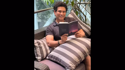 Sachin Tendulkar helped 'Pele' with a catch in Goa (WATCH)