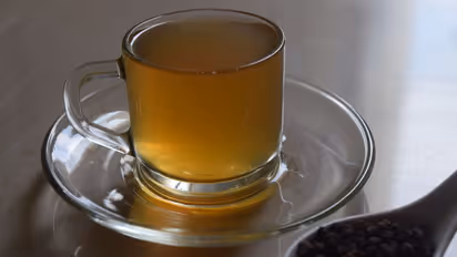 ദഹനപ്രശ്നങ്ങൾ അകറ്റാൻ ' ബ്ലാക്ക് പെപ്പർ ടീ '; റെസിപ്പി 