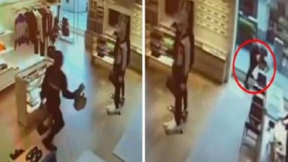 മോഷ്ടിച്ച മുതലും കൊണ്ടോടി, ഗ്ലാസ് കണ്ടില്ല, തട്ടിവീണ് കള്ളന്റെ ബോധം പോയി