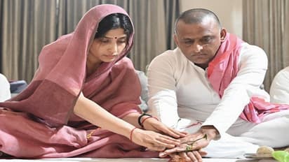 मैनपुरी उपचुनाव: मुलायम का गढ़ बचाने के लिए अखिलेश ने तोड़ी सालों पुरानी कसम, डिंपल को लेकर कही थी बड़ी बात