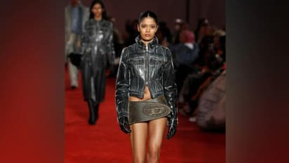 കണ്ടാല്‍ ബെല്‍റ്റാണെന്ന് തോന്നും, സംഭവം സ്‌കര്‍ട്ടാണ്; വില 75000 രൂപ!