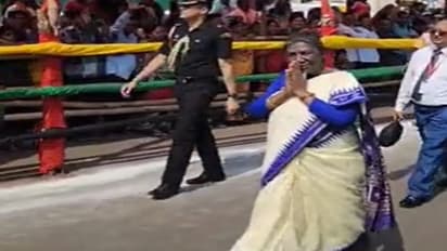 రెండు కి.మీ నడుచుకుంటూ పూరి జగన్నాథ ఆలయానికి చేరుకున్న రాష్ట్రపతి ద్రౌపది ముర్ము..