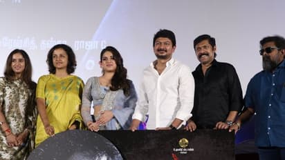 கலகத் தலைவன் இயக்குனர் மீது அடுக்கடுக்கான புகார்களை முன்வைத்த உதயநிதி.. மேடையிலேயே பதிலடி தந்த மகிழ் திருமேணி