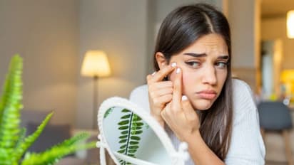 എണ്ണമയമുള്ള ചർമ്മത്തിന് കഴിക്കേണ്ട എട്ട് ഭക്ഷണങ്ങൾ...