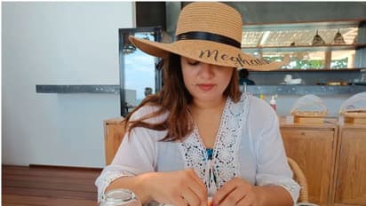 ಸ್ವಿಮ್‌ಸೂಟ್‌ನಲ್ಲಿ ನಟಿ ಮೇಘನಾ ರಾಜ್ ಪೋಸ್; ಫ್ರೆಂಡ್ಸ್ ಗ್ಯಾಂಗ್ ಜೊತೆ ಚಿರು ಪತ್ನಿ ಮಸ್ತ್ ಎಂಜಾಯ್ 