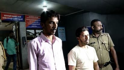 വ്യാജ ഇ മെയിൽ ഉപയോഗിച്ച് എസ്.ബി.ഐയിൽ നിന്നും 25 ലക്ഷം തട്ടിയവരെ കേരള പൊലീസ് യുപിയിൽ നിന്നും പൊക്കി