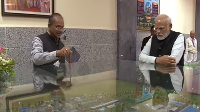 पीएम मोदी ने पेड्डापल्ली में फर्टिलाइजर प्लांट का किया लोकार्पण, कई सड़क परियोजनाओं का भी हुआ काम शुरू