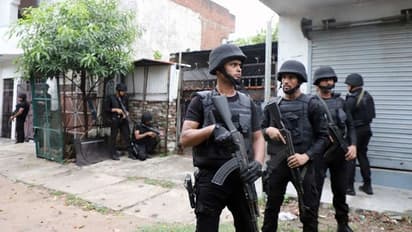 चुनावी सरगर्मियों के बीच गुजरात में ATS की दस्तक, 13 जिलों में 100 से ज्यादा ठिकानों पर छापेमारी