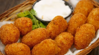 கொட்டும் மழையில் க்ரிஸ்ப்பியான "பொட்டேடோ நக்கெட்ஸ்" செய்யலாம் வாங்க