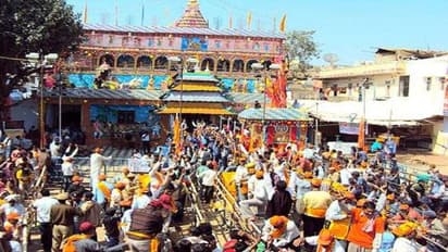 भगदड़ से 3 की मौत के बाद जागा प्रशासन, अनिश्चित काल के लिए बंद किया गया देश का प्रसिद्ध मंदिर