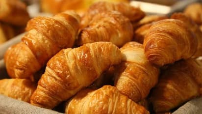 10 വർഷം പെൺകുട്ടി ജീവിച്ചത് ഫ്രഞ്ച് റോളും പാസ്തയും മാത്രം കഴിച്ച്, മറ്റ് ഭക്ഷണങ്ങളോട് ഭയം