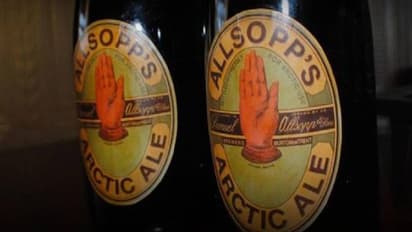 ഒരു കുപ്പി ബിയർ സ്വന്തമാക്കിയത് നാല് കോടി രൂപയ്ക്ക്, കാരണം...