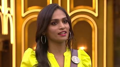 பிக்பாஸில் காதல் மன்னனாக வலம் வரும் போட்டியாளரிடம் ஓப்பனாக காதலை சொன்ன ஷிவின் - இதென்ன புது டுவிஸ்டா இருக்கு