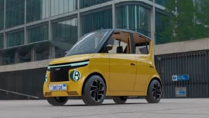  అతి చిన్న ఎలక్ట్రిక్ కారు.. రేపే  లాంచ్.. దీని ధర, ఫీచర్స్  తెలిస్తే వావ్ అంటారు..