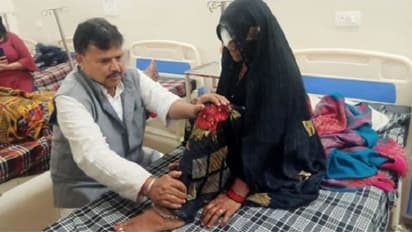 शिवराज सरकार के मंत्री ने अस्पताल में बिताई रात, बुजुर्ग मरीजों के दबाए पैर, सुबह साथ किया नाश्ता